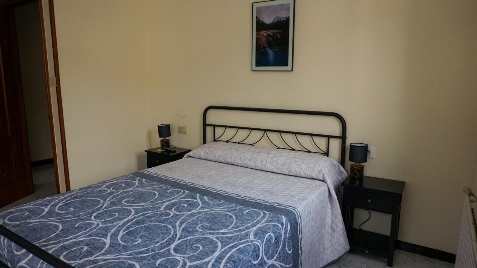 Pension Castro Parrillada Самос Экстерьер фото
